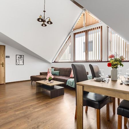 Ari Central Grand Apartments - Luxurious Stay 阿拉德 外观 照片
