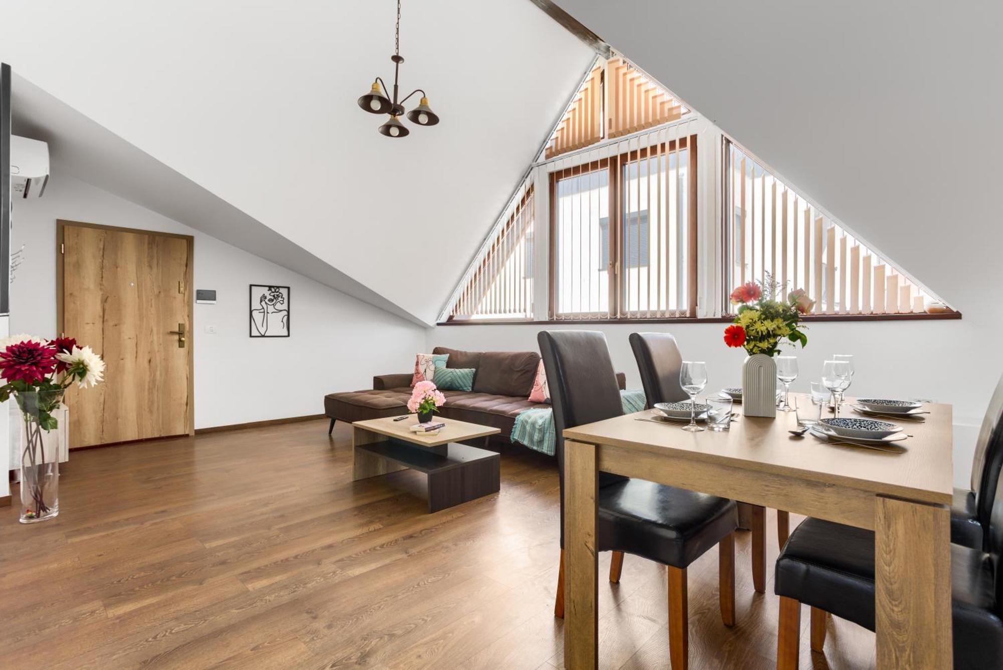 Ari Central Grand Apartments - Luxurious Stay 阿拉德 外观 照片